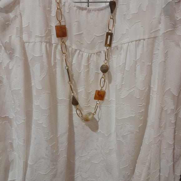 Blouse - Picture 2 of 3